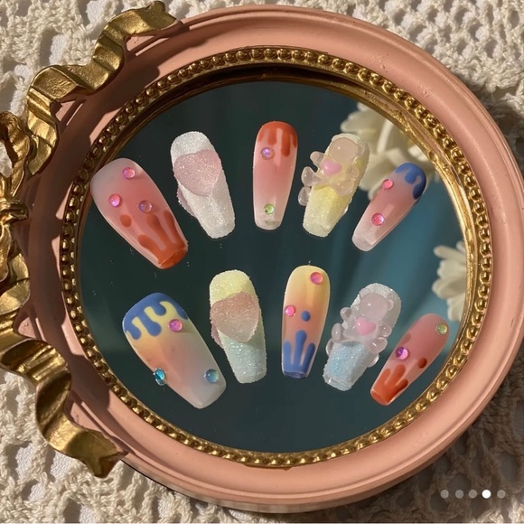 Handmade press-on matte nails w/color drops & candy charms(Free glue included!) - Picture 4 of 8